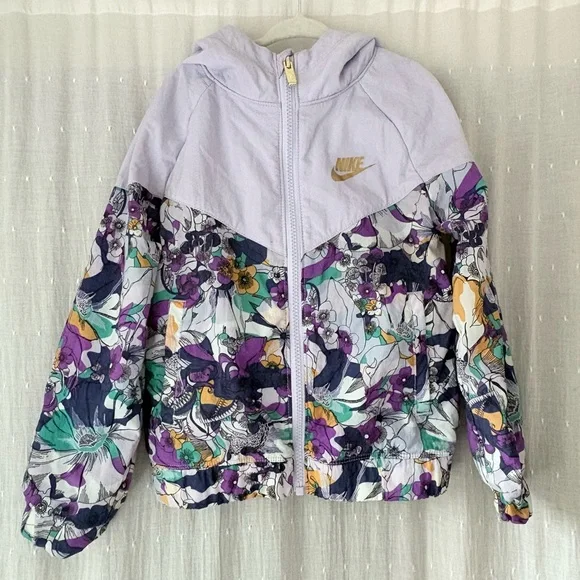 Girls' Nike Sportswear Windrunner Hooded Jacket with a floral print - Picture 2 of 6